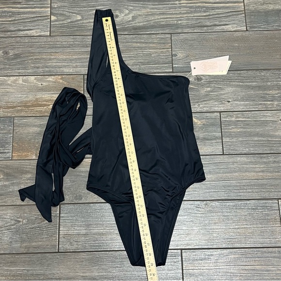 NWT HAH X Free People One Piece Swimsuit Medium 1 4 Ur Soul 1 Shoulder Black - Picture 9 of 15